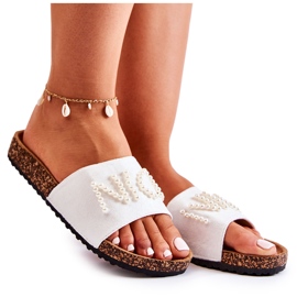 Evento Chinelos clássicos de camurça com miçangas, brancos