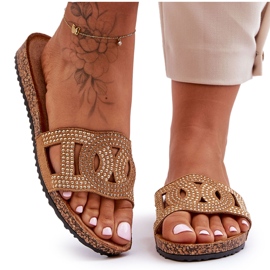 Chinelos Femininos com Tachas Marrom Evelins