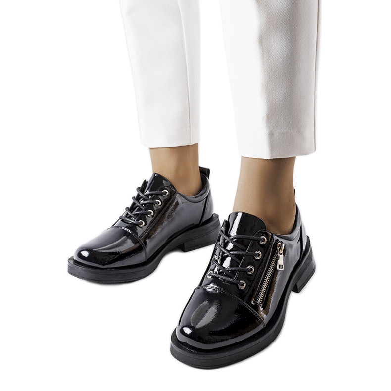 Inna Sapatos lacados pretos de mulher Diamante