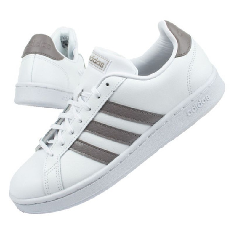 Tênis esportivo Adidas Grand Court W FY8931 branco