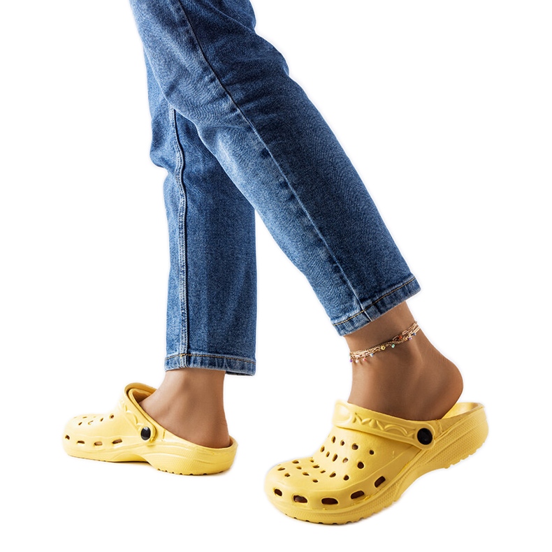 Chinelos fechados de espuma amarela, Kleist amarelo