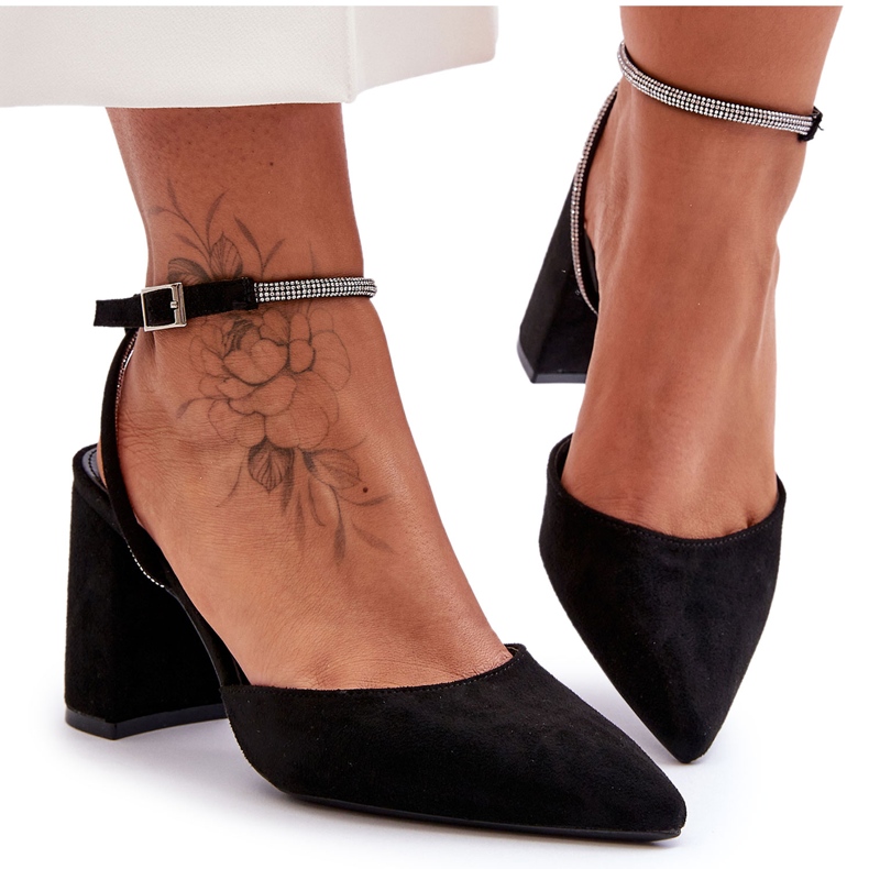 PG1 Sapatos de camurça com tira decorativa preto Lirosa