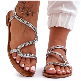 Sandália feminina Hayen Silver sem cadarço com enfeites prata Sandália feminina Hayen Silver sem cadarço com enfeites prata