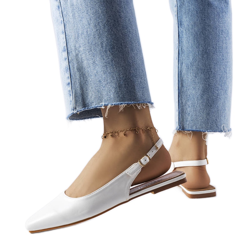 Sandália branca com bico fechado, Hazelwood branco