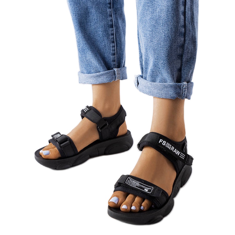 Sandálias esportivas pretas de Sanjit preto