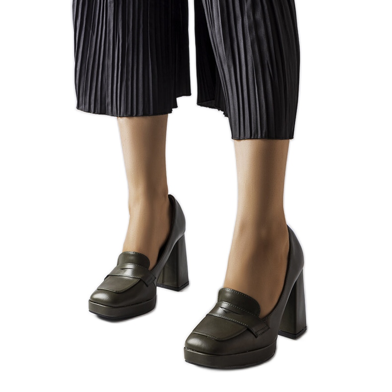 Sapatos verde escuro da Inès