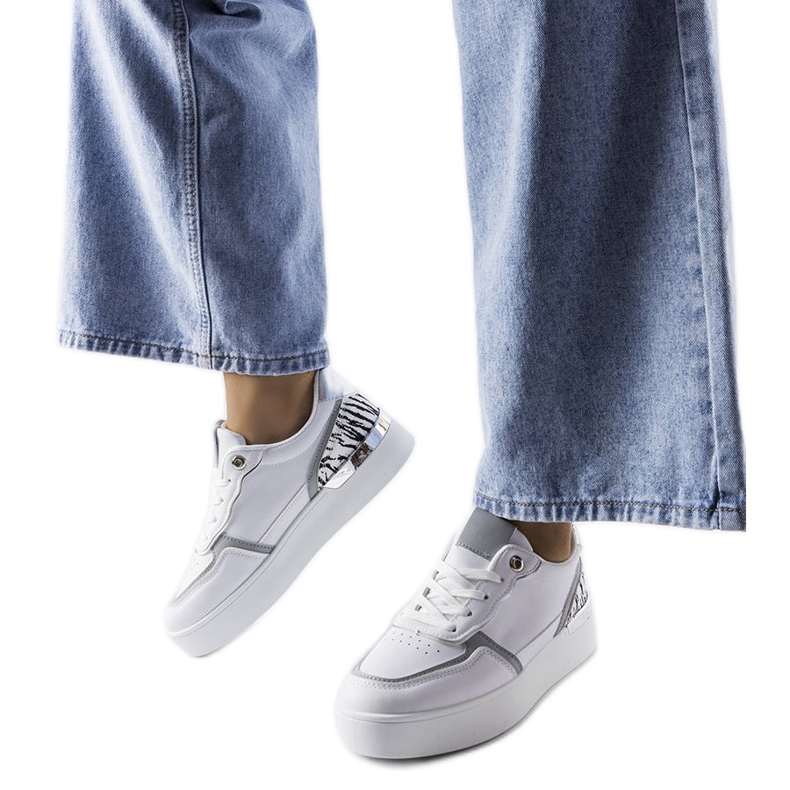 Tênis branco na plataforma Tooele