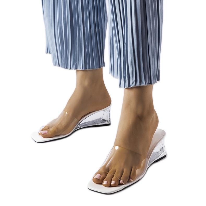 Sliders de cunha transparentes brancos de Wyatt incolor