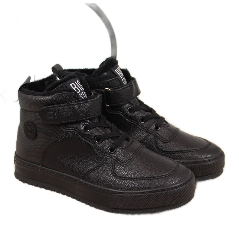 Tênis infantil isolado preto Big Star GG374040