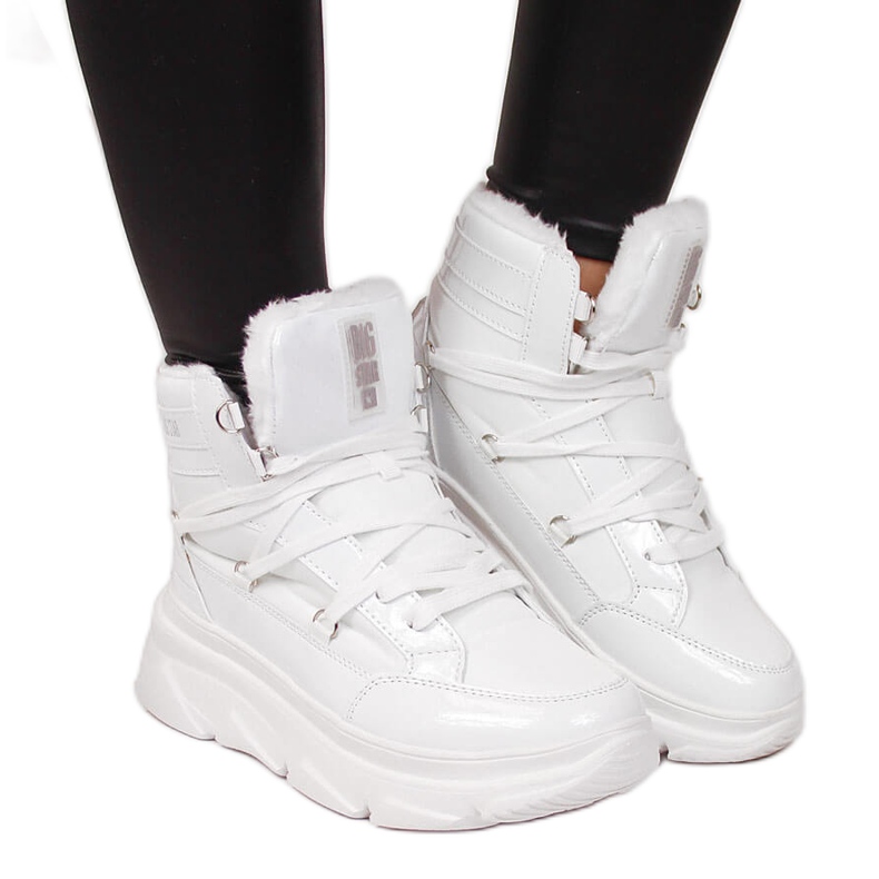 Botas de neve femininas na plataforma branca Big Star II274463 branco
