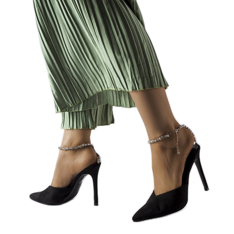 Claude Sandália preta com salto de strass preto