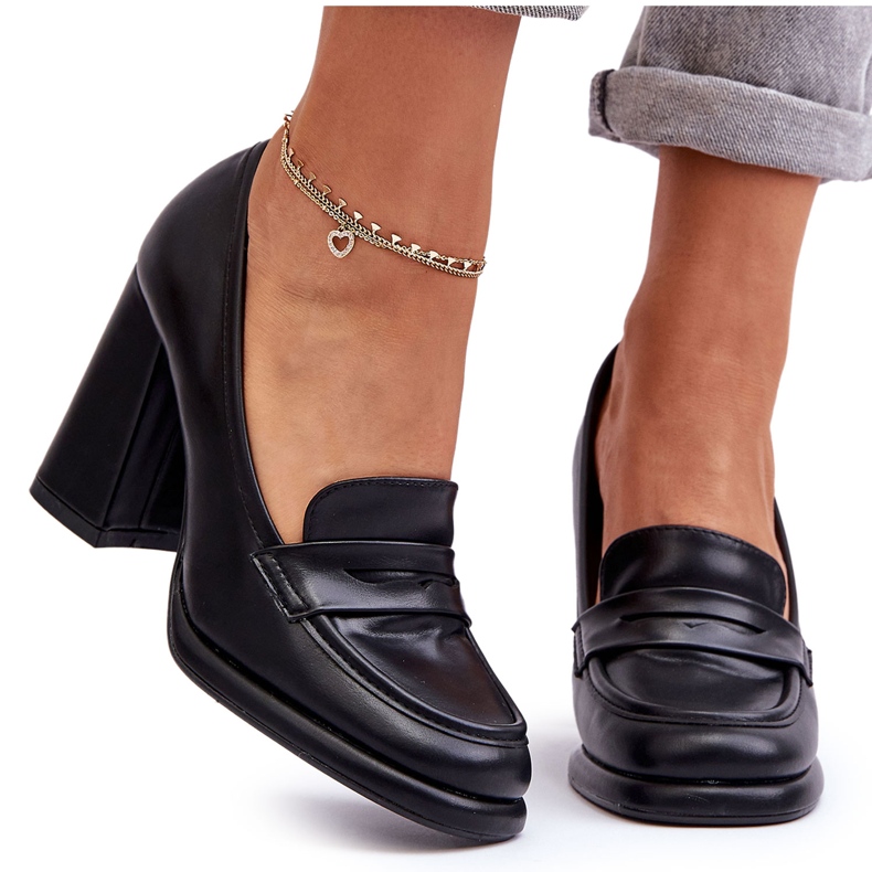 PS1 Bombas da moda em um salto preto Florence