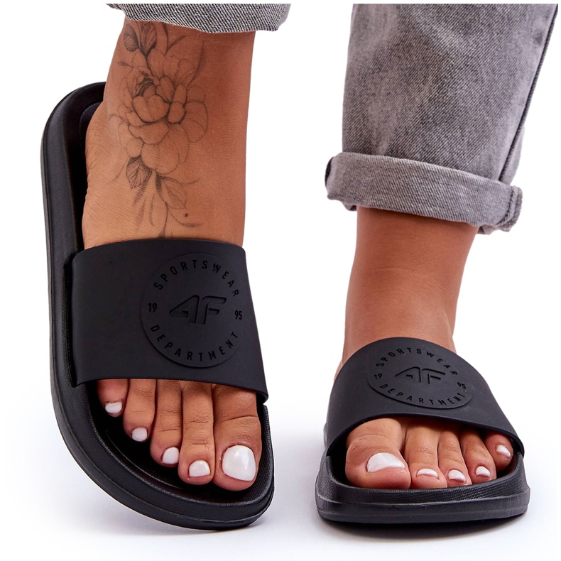 Chinelos esportivos femininos 4F 4FSS23FFLIF069-72S preto