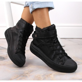 Tênis isolado Big Star W INT1900B preto