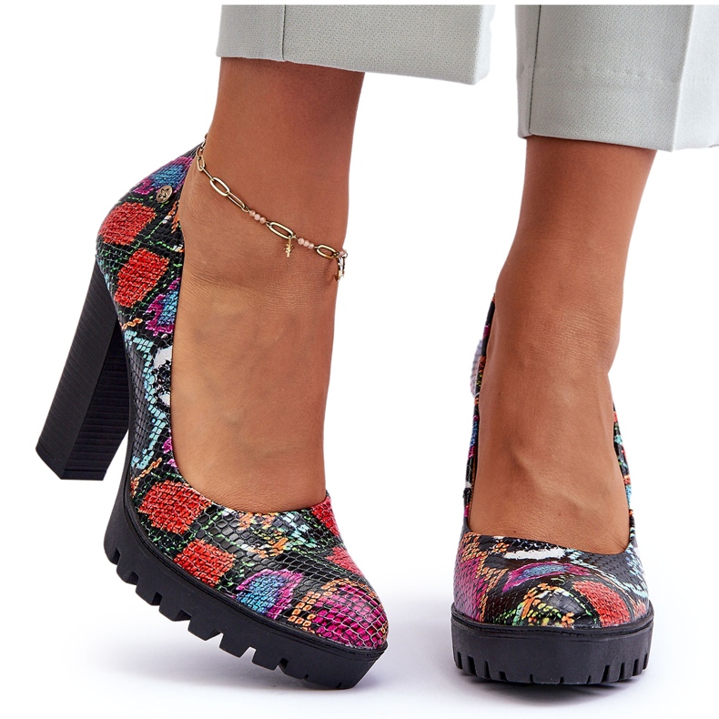 Sapatos de salto de couro Maciejka 02629-56 multicoloridos