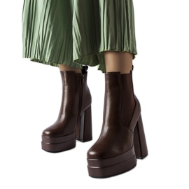 Inna Bota salto alto marrom Copertino.