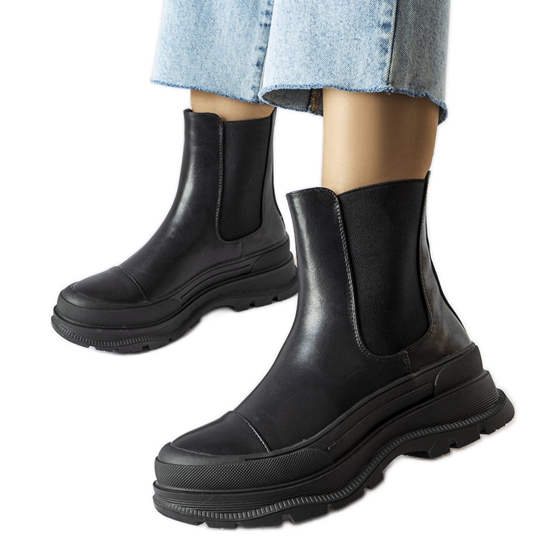 Bota plataforma preta Bellucci preto