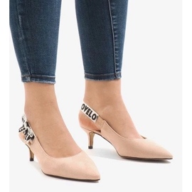 Brogues pretos com zircões