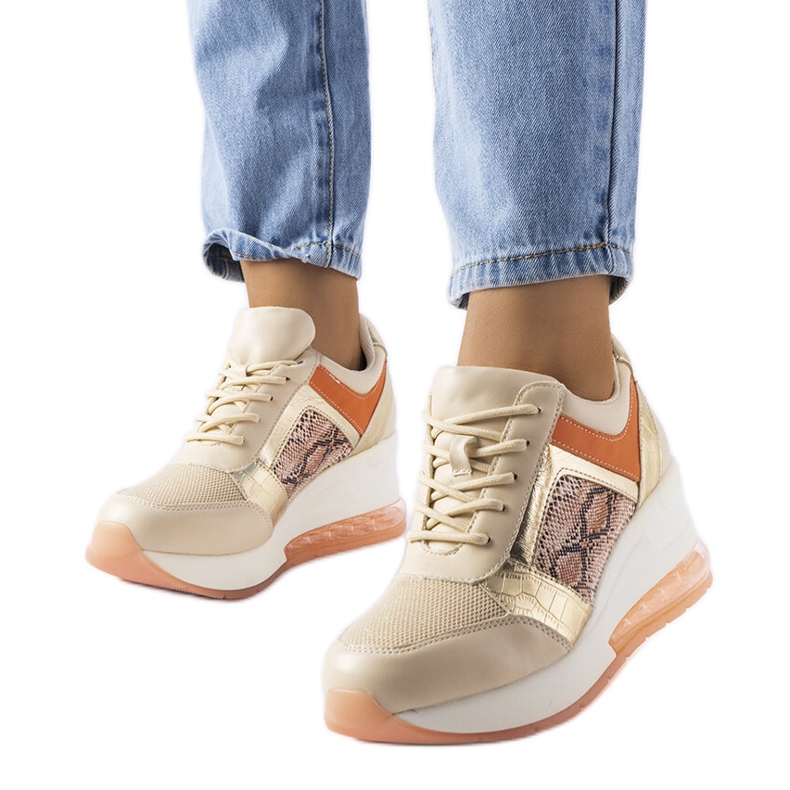 Inna Tênis de cunha bege da Irpina