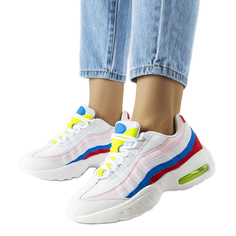 Inna Tênis branco com detalhes coloridos da Joline