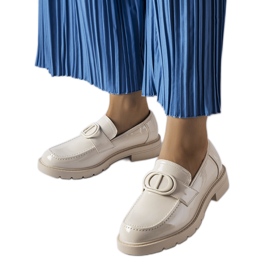 Inna Mocassins Scranton lacados bege