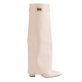 Botas creme de salto alto com cano enrolado da Shelovet bege Botas creme de salto alto com cano enrolado da Shelovet bege