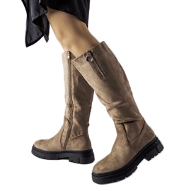 Botas Vinceza com isolamento bege escuro