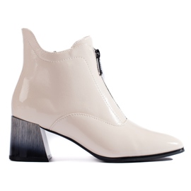 Botins creme envernizados com zíper Vinceza bege Botins creme envernizados com zíper Vinceza bege