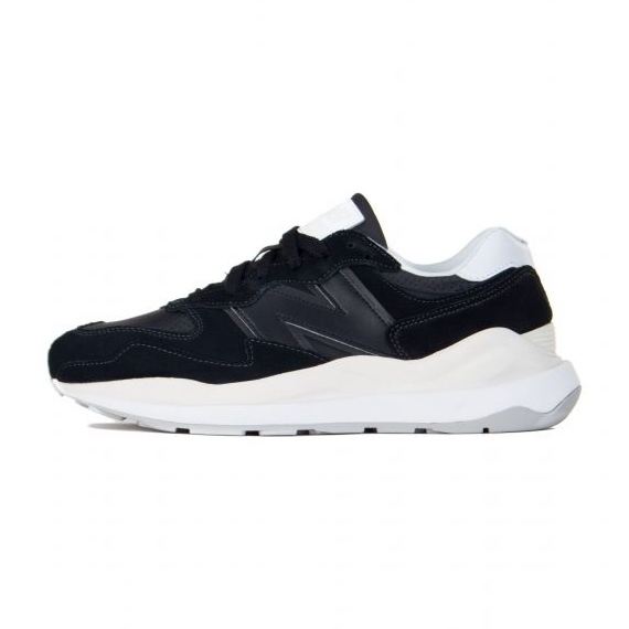Tênis New Balance M M5740SLB preto