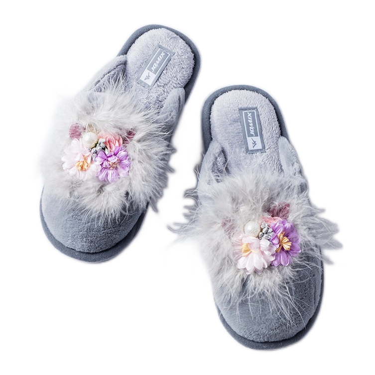 Chinelos quentes cinza com flores Moly