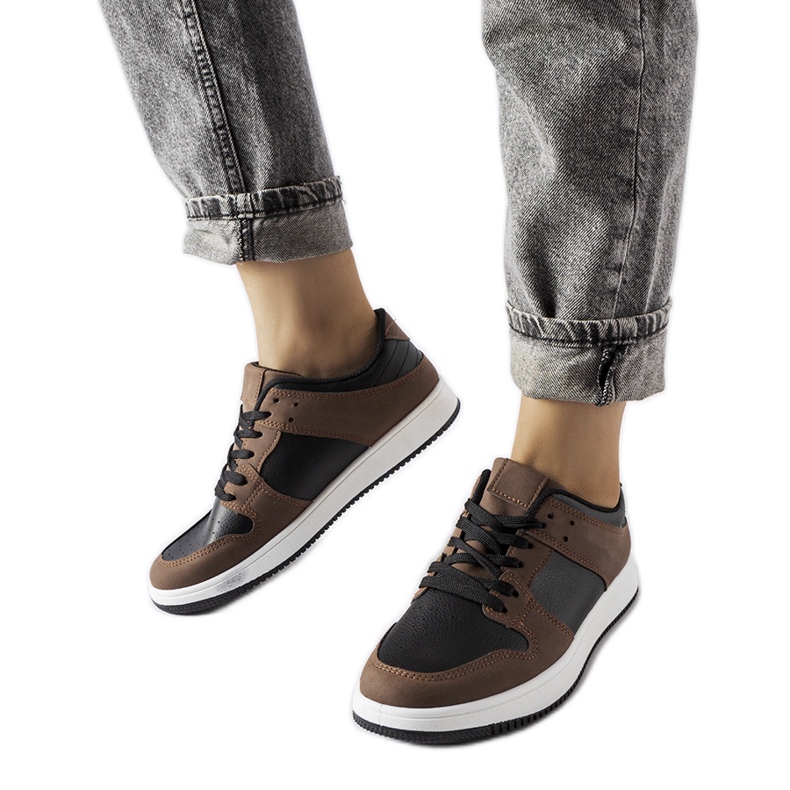 Inna Tênis Jacqueline marrom e preto castanho