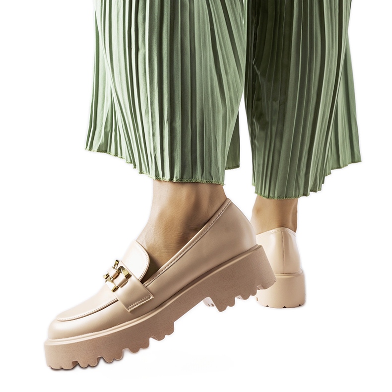 Inna Mocassins femininos bege decorados com fivela Piazzo