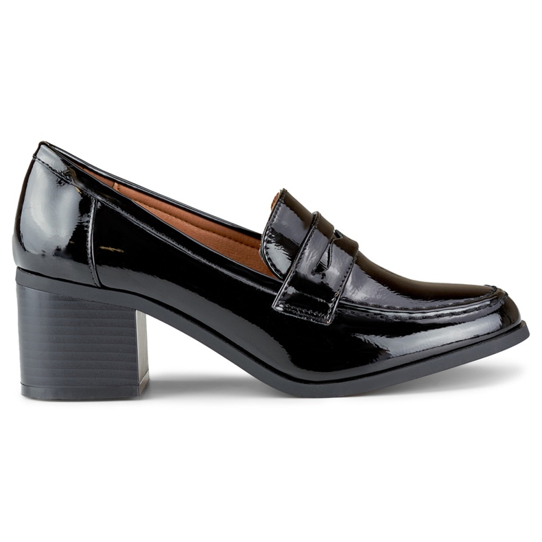 Sapatos femininos pretos de cano baixo