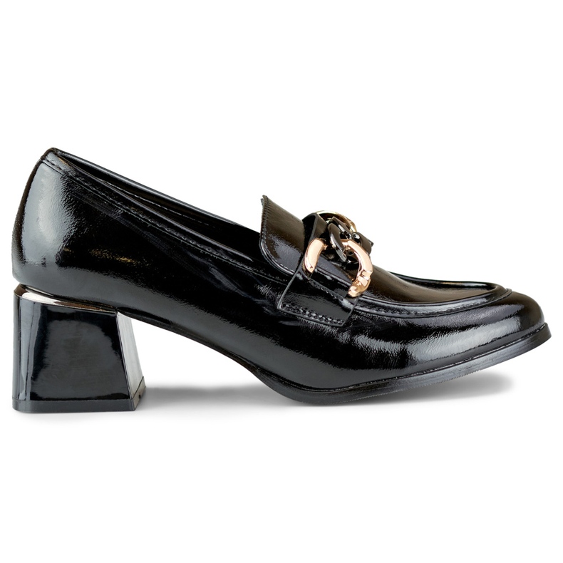 Sapatos femininos pretos de salto baixo envernizados