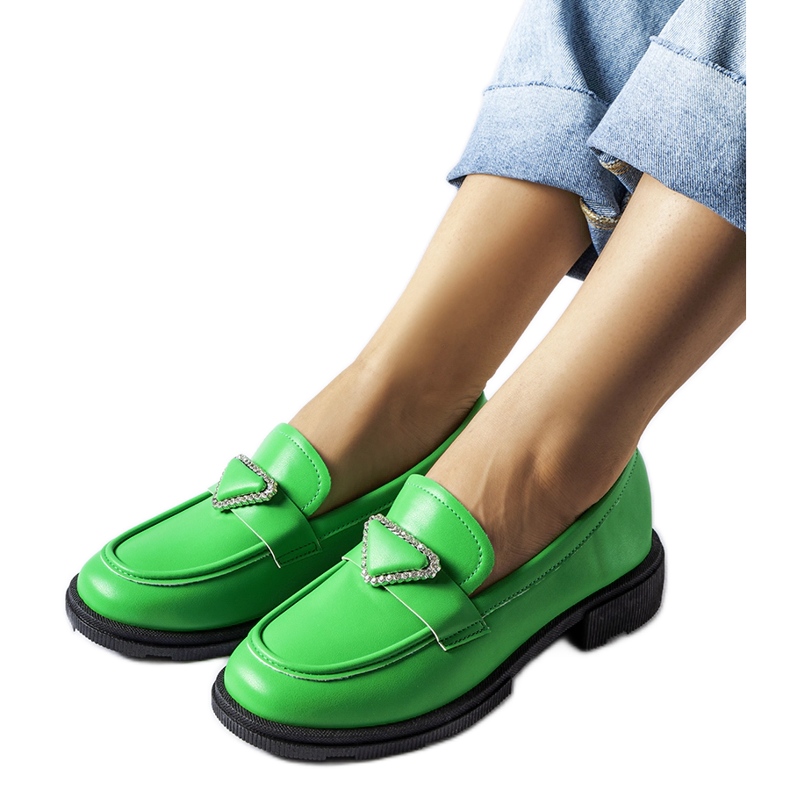 Mocassins verdes decorados com zircões Marsilius