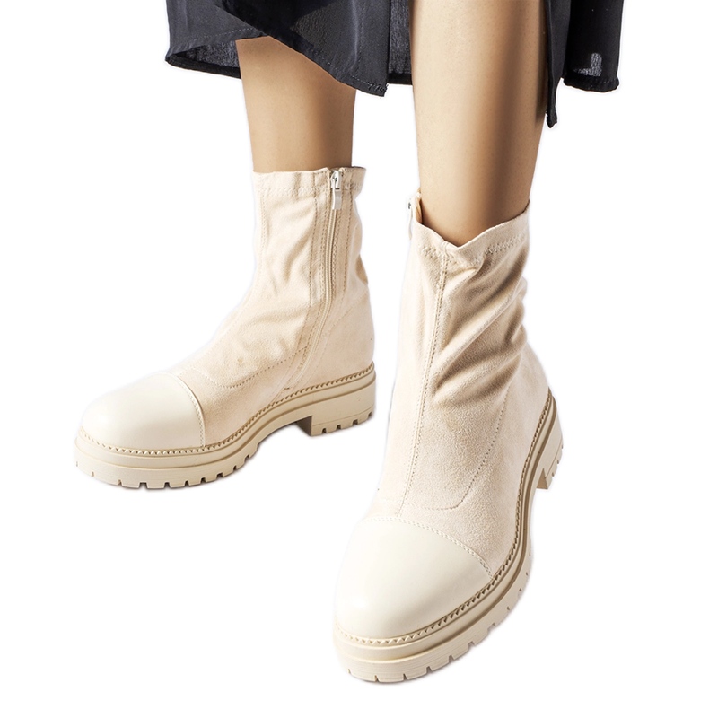 Bota meia em camurça ecológica bege, Cigliano