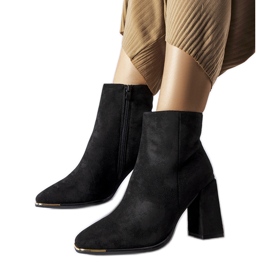 Botins pretos de salto alto Cheney