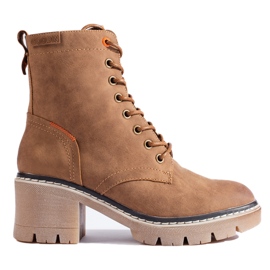Botins de camurça marrom com cadarço Shelovet.