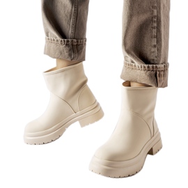 Inna Botins Clotilde com isolamento de borracha bege Inna Botins Clotilde com isolamento de borracha bege
