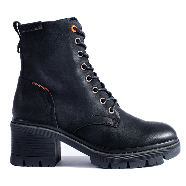 Botins Shelovet pretos com atacadores e salto largo