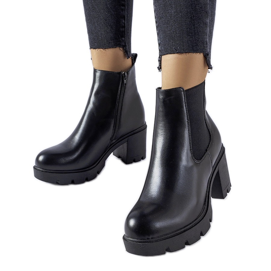 Botins pretos best sale