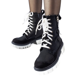 Botas Crispiero com isolamento preto