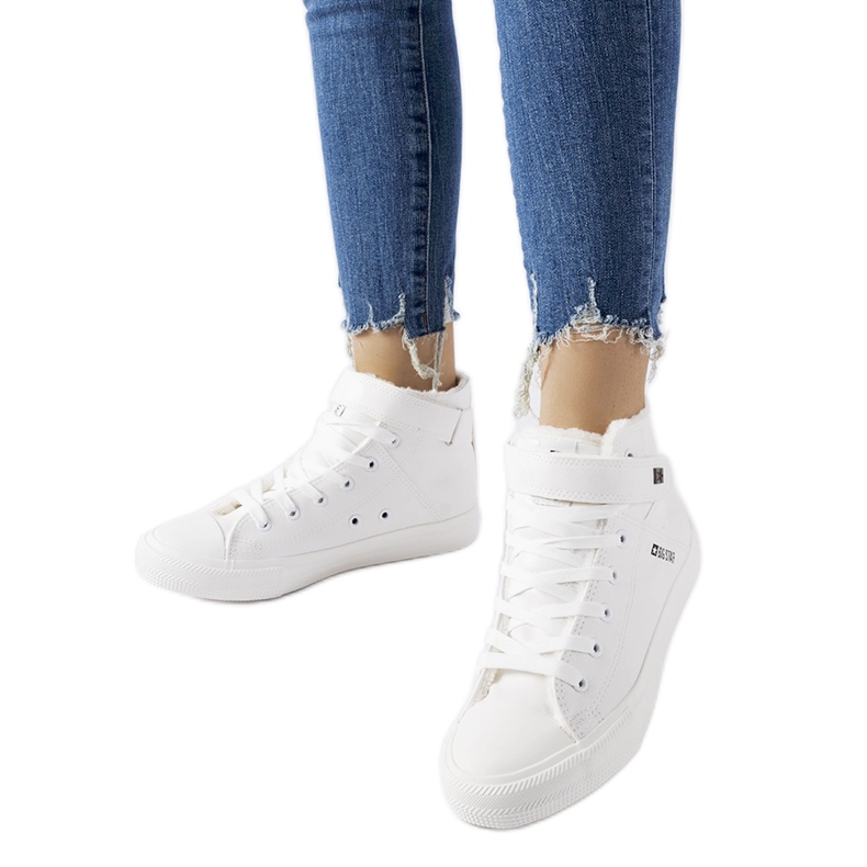 Tênis com isolamento branco Big Star V274541F