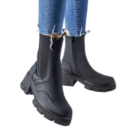 Botins pretos com sola maciça Mafalda