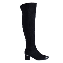 Botas pretas de camurça e salto baixo, Vinceza. preto Botas pretas de camurça e salto baixo, Vinceza. preto