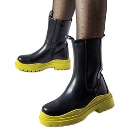 Botas pretas com sola colorida da Delebio preto
