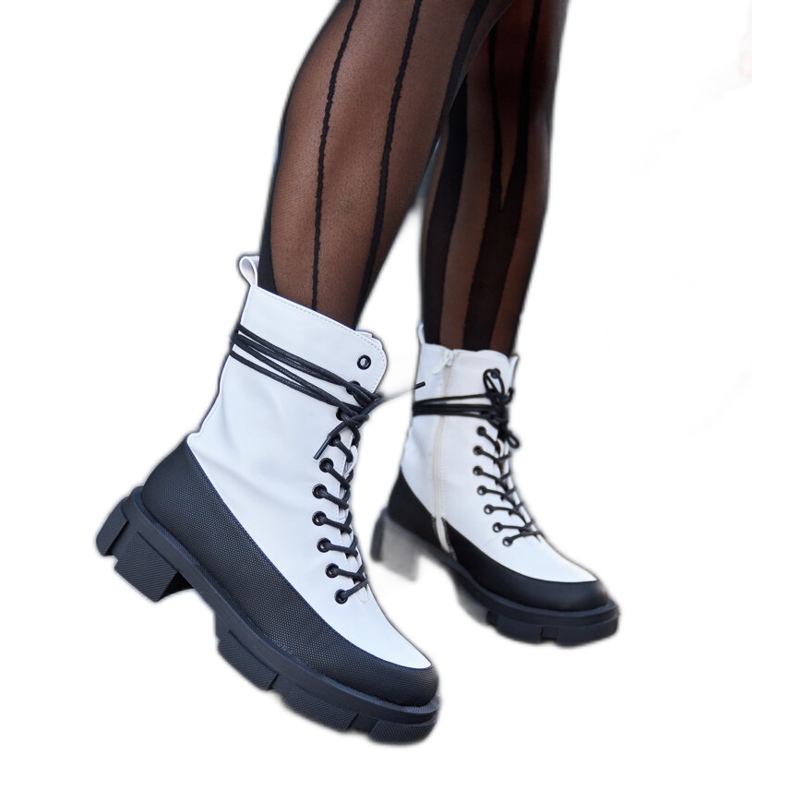 Trabalhadores Apodaca isolados brancos e pretos