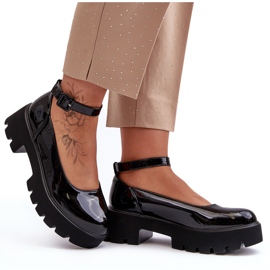 WS1 Sapatos femininos de couro envernizado com salto baixo e fivela, pretos da Owena