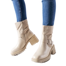 Botins bege com salto enorme Castelvetrano