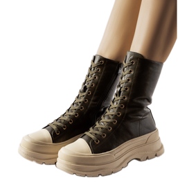 Sapatos Giselda verde escuro com sola grossa